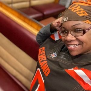 Meet your Posher, April